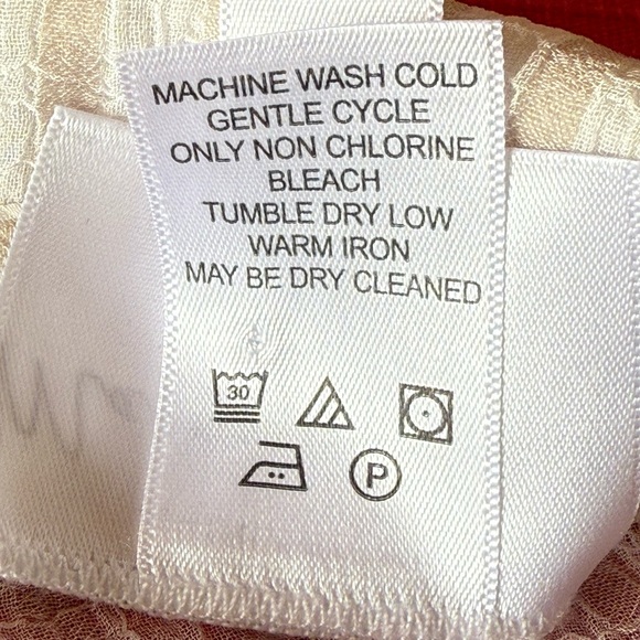 Marla Wynne for Chico’s Sheer Button Up Top Medium - Picture 9 of 10